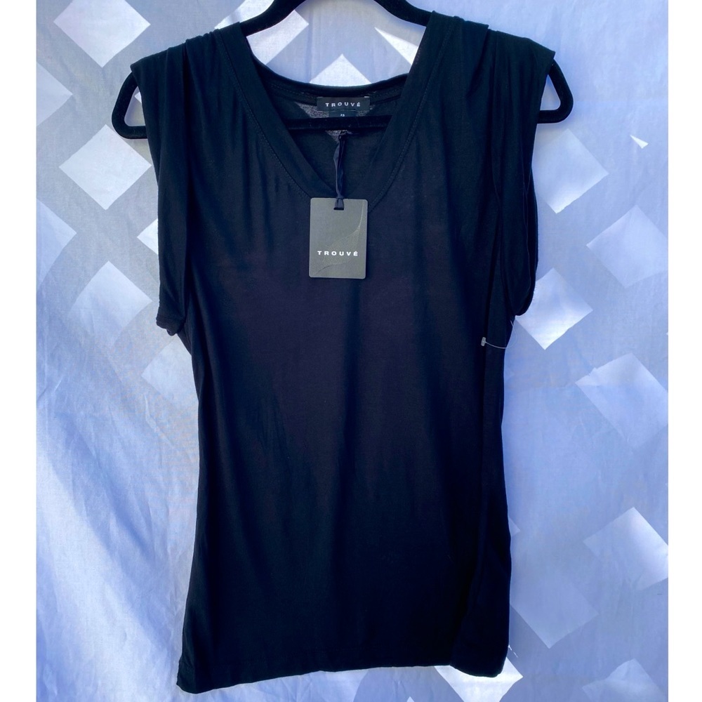 Trouve Cap Sleeve V-neck Black Shirt